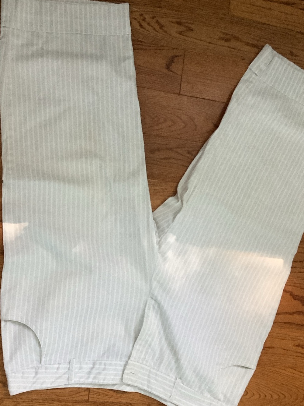 Women’s White Pinstripe Capri Pants - Sleek Summer Style